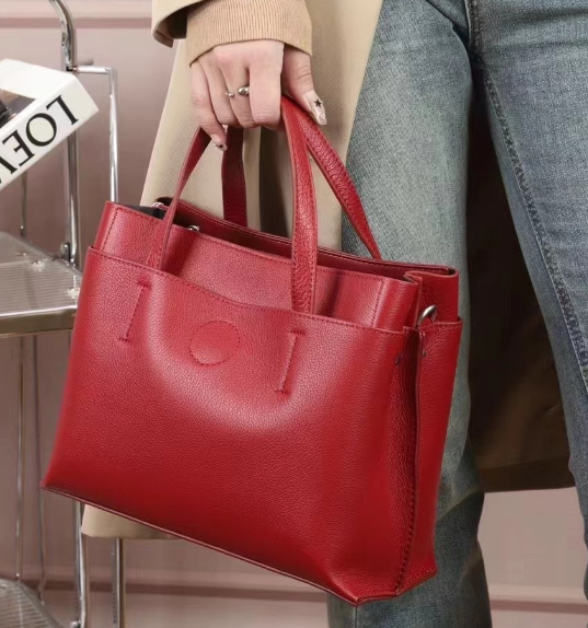 Vintage European Leather Shoulder Tote Bag